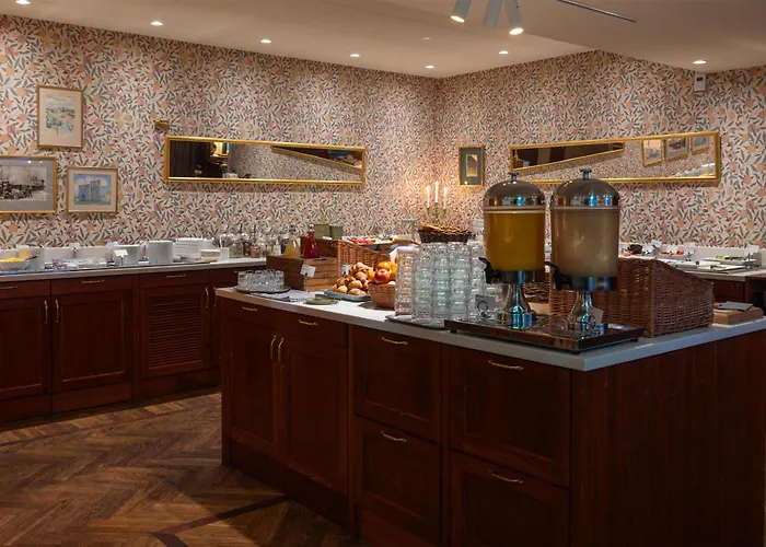 Best Western Strand Hotel